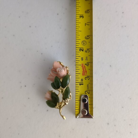Pink Roses Brooch Gold Tone Metal Pink Jade Green Craved Porcelain Stones - Picture 8 of 9